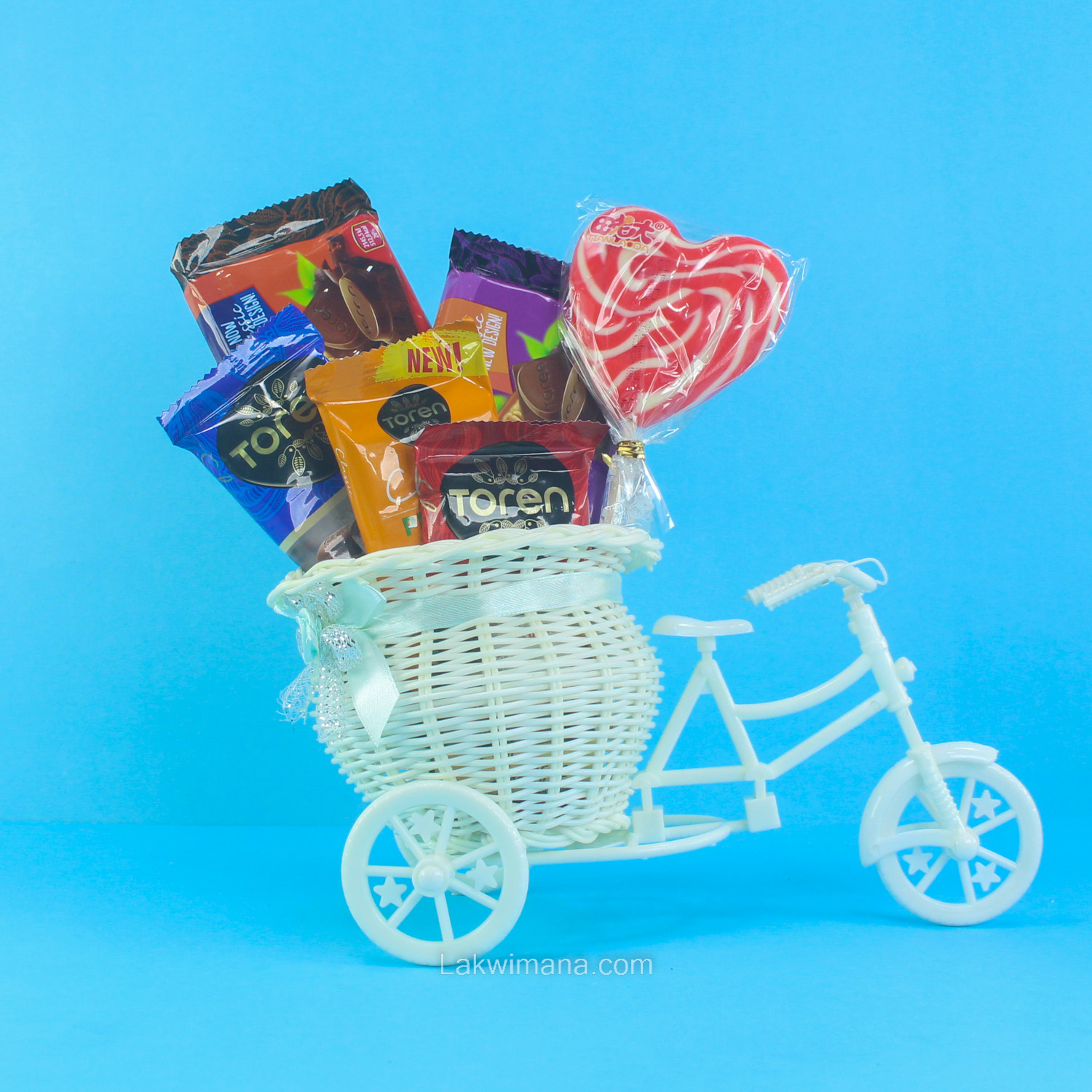 Sweet Treats Trike | Candy Delivery Delight, Lakwimana