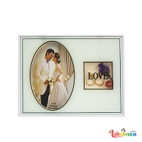 Lovely Photo Frame with Rings